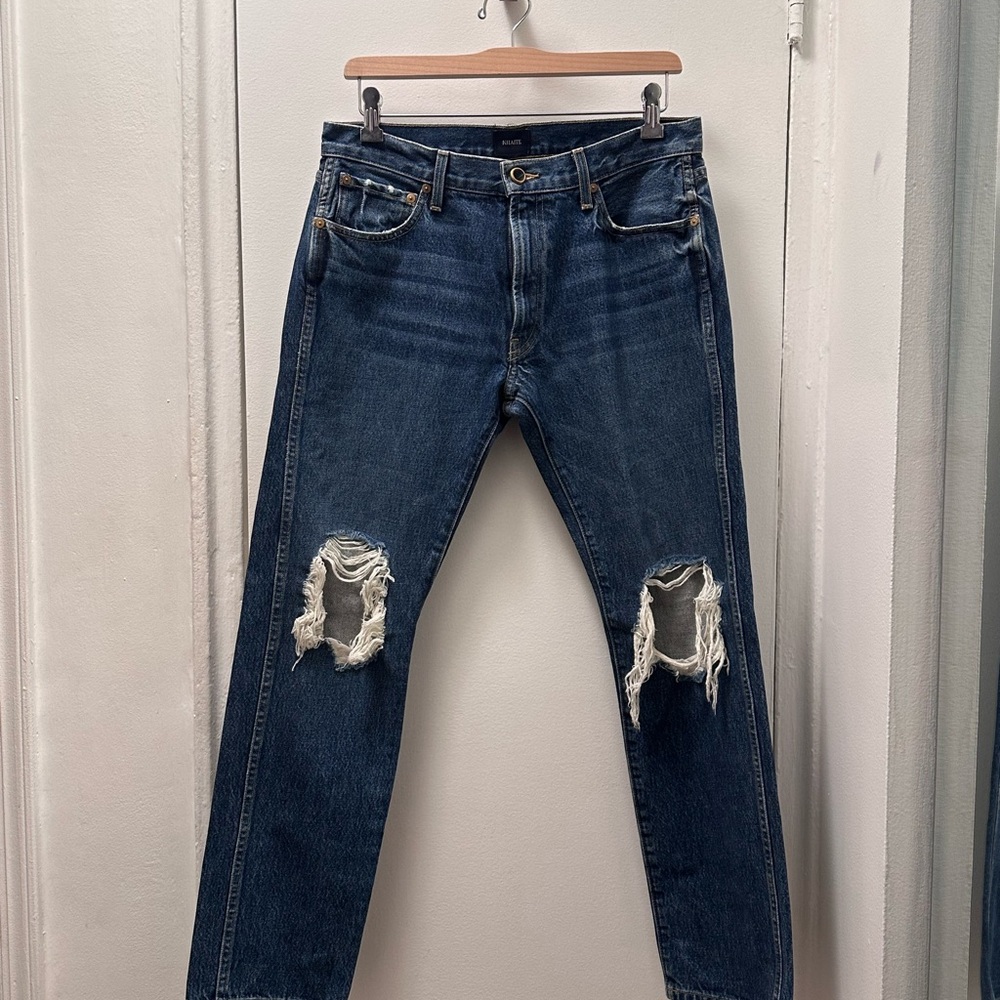 $500 Khaite Kyle Low Rise Ripped Jeans 27” - Picture 4 of 10
